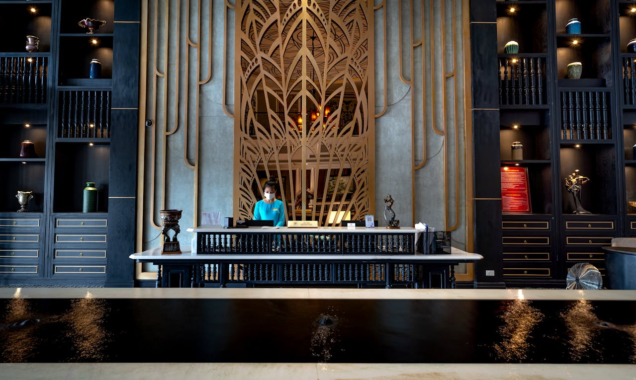 Hourly Hotel Reception