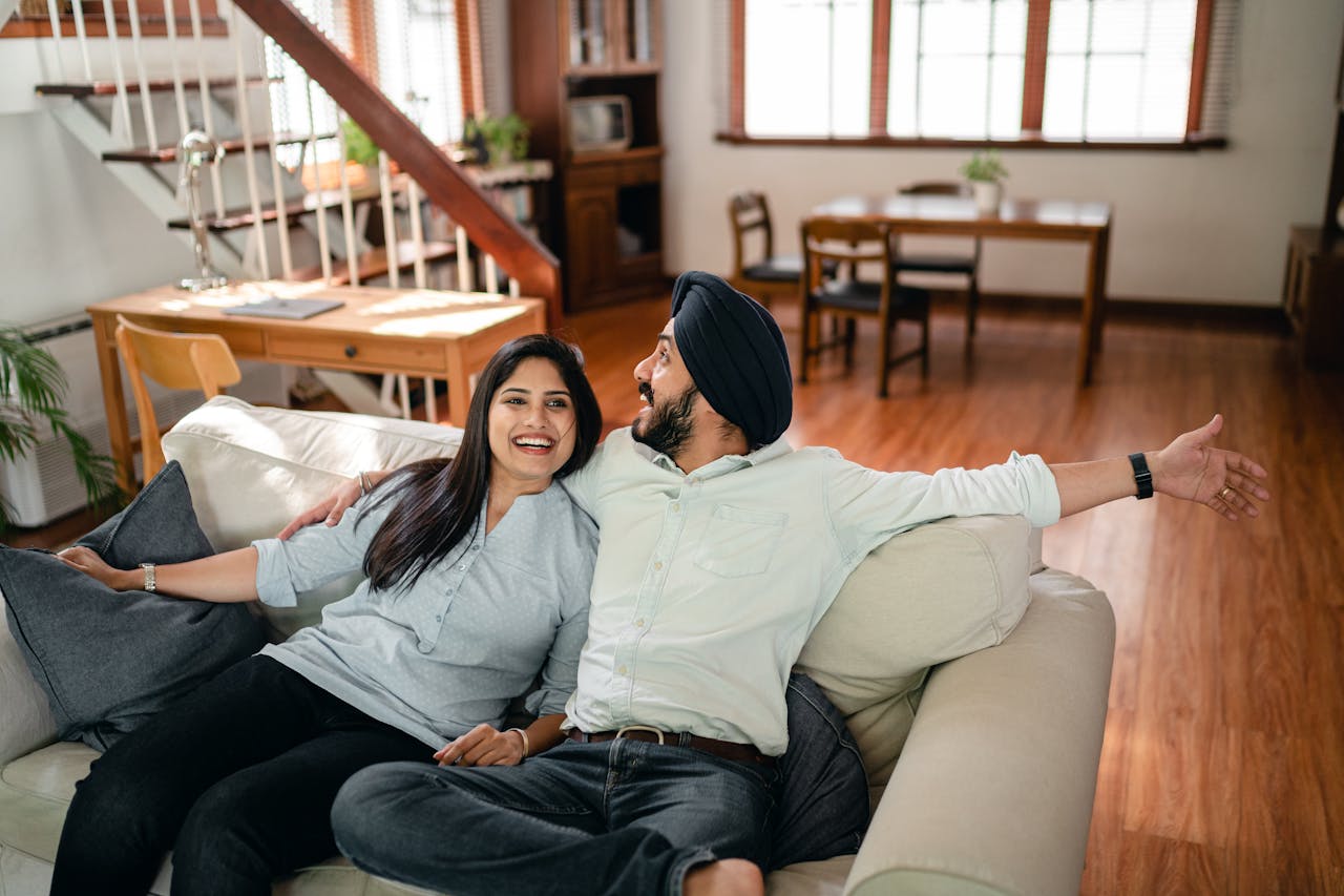 homes for live in relationship