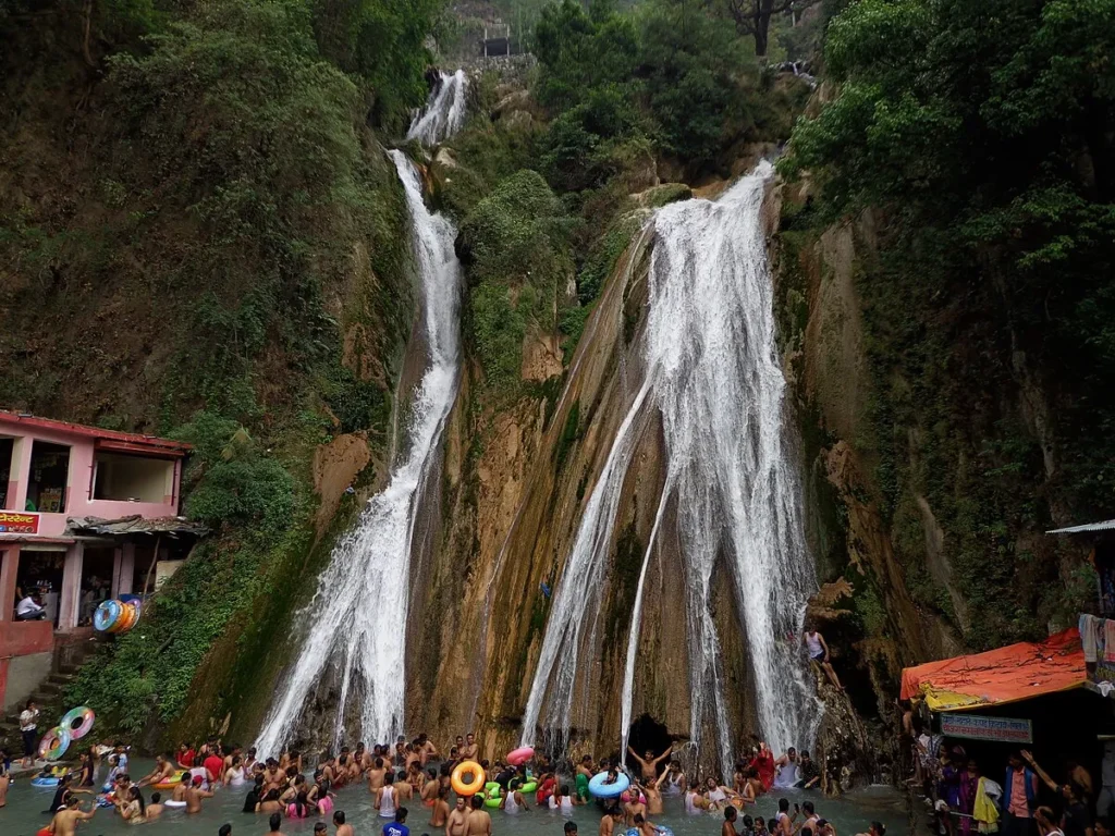 Kempty Waterfalls in Mussoorie