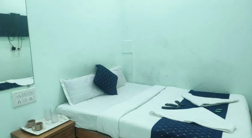 Hotel Sea Rose in Colaba, South Mumbai, Mumbai