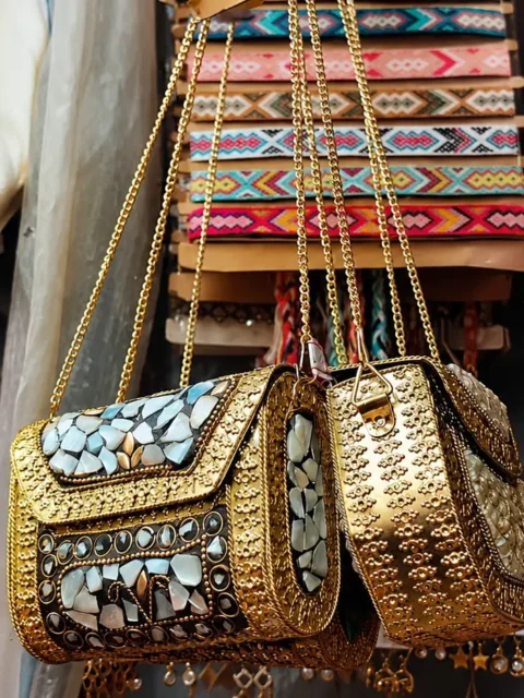 Bandra Hill Road Market in Mumbai